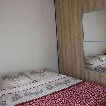 Appartement Vue Sur Le Golf Et Le Lac Leman Publier ภายนอก รูปภาพ