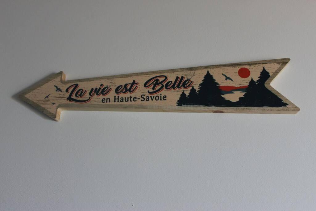 Appartement Vue Sur Le Golf Et Le Lac Leman Publier ภายนอก รูปภาพ