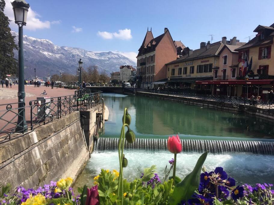 Appartement Vue Sur Le Golf Et Le Lac Leman Publier ภายนอก รูปภาพ