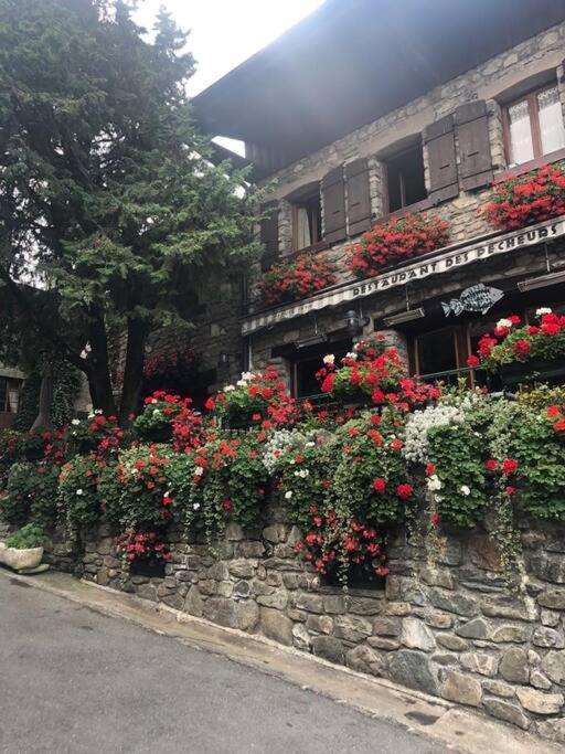 Appartement Vue Sur Le Golf Et Le Lac Leman Publier ภายนอก รูปภาพ